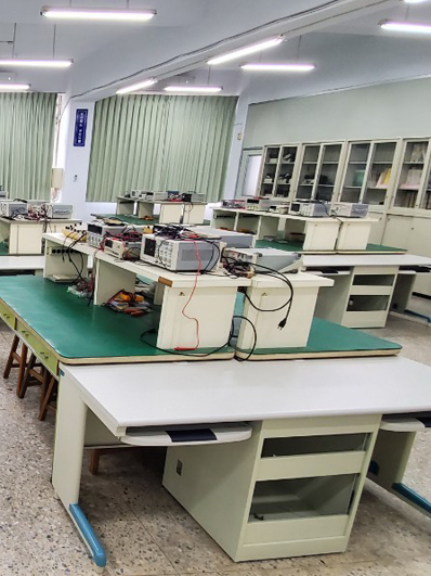 圖檔：電子與光學量測實驗室